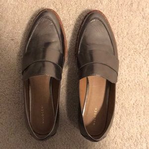 Halogen Metallic Shoes